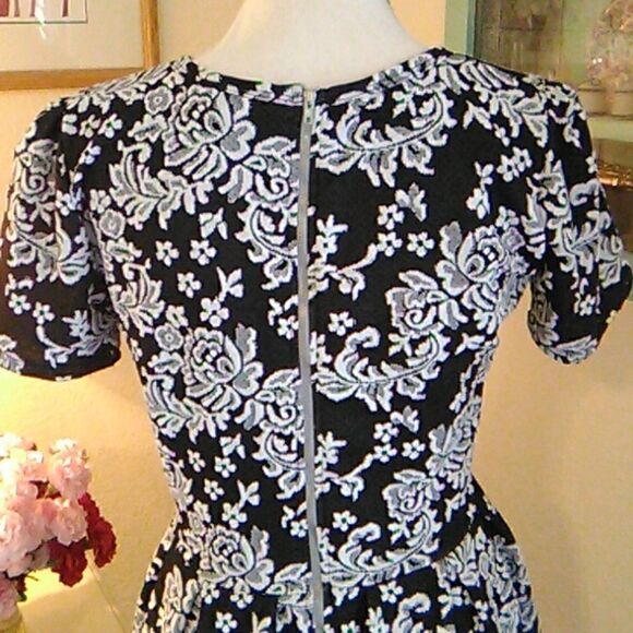 LuLaRoe Fit and Flare Dress - Picture 6 of 10